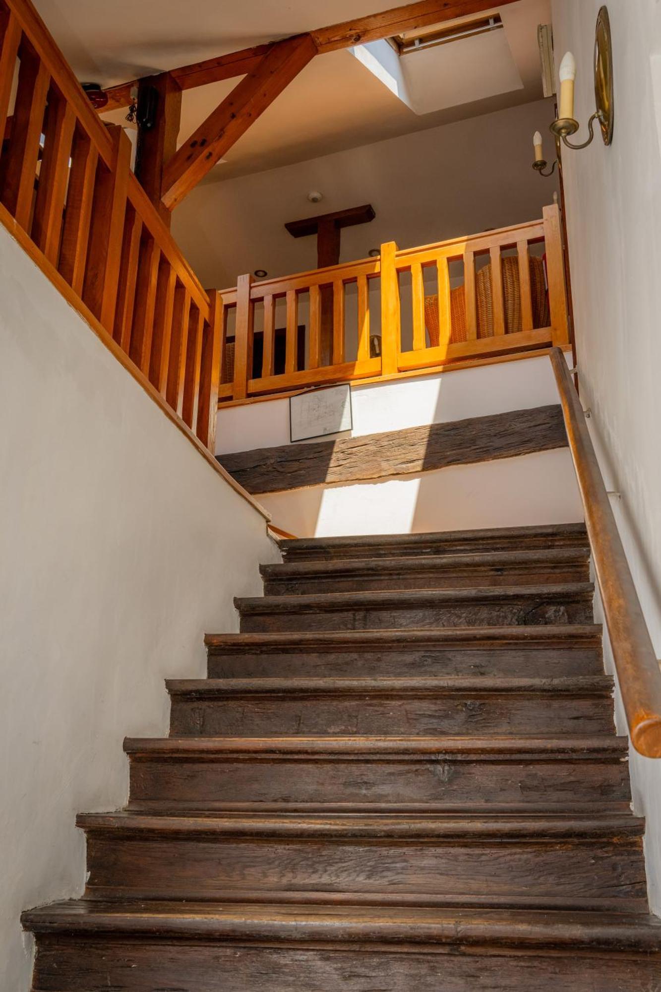 מלון סיגישוארה Casa Cu Cerb מראה חיצוני תמונה